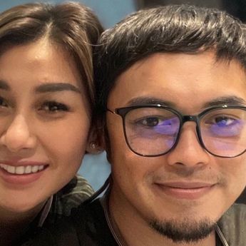 Alasan Nisya Ahmad dan Andika Rosadi Masih Tinggal Serumah Meski Gugat Cerai