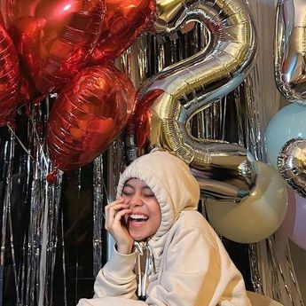 Lesti Kejora Ulang Tahun ke-25, Rizky Billar: Selamat Memasuki Usia Seperempat Abad