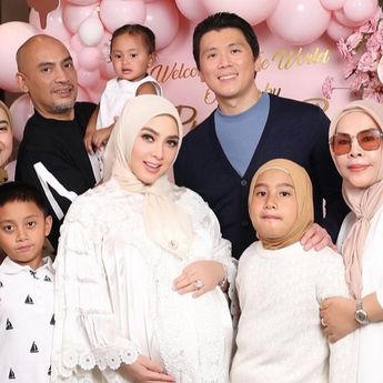 Syahrini Buka Suara Pasca Lahirkan Anak Pertama