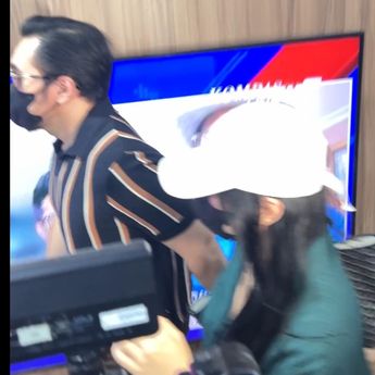 Penampakan David Bayu Temani Putri Diperiksa Polisi Kasus Dugaan Video Syur