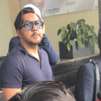 David Bayu Bakal Polisikan Akun Medsos Penyebar Video Seks Diduga Putrinya?