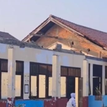 Ruang Kelas SD Ambruk di Depok, Belum Kunjung Ada Perbaikan Sejak Beberapa Bulan Lalu