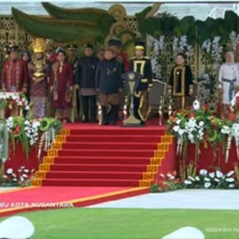 Terungkap Alasan Jokowi Posisikan Prabowo di Sebelahnya saat Upacara HUT RI di IKN