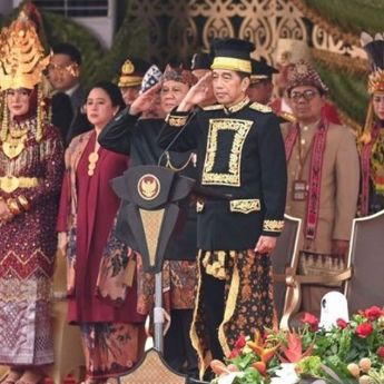 Prabowo dan Jokowi Duduk Bersama di Panggung Kehormatan Upacara HUT RI di IKN