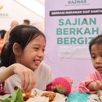 Baznas Salurkan 7.800 Porsi Makanan Sajian Berkah Bergizi untuk Penyintas Kebakaran Manggarai