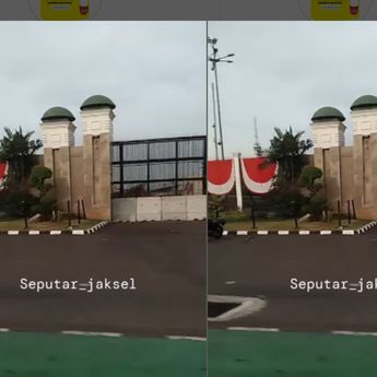 Video Penampakan Beton Dipasang di Depan DPR, Untuk Apa?