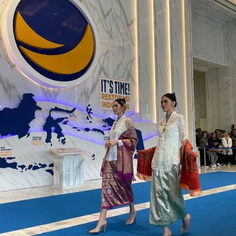 Jelang Kongres Ketiga, NasDem Gelar Fashion Show Kebudayaan Indonesia