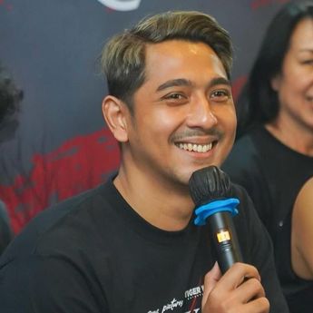 Arya Saloka Debut Bintangi Film Horor Garapan Baim Wong