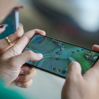 Gaming Tanpa Henti dengan TECNO POVA 6 Pro