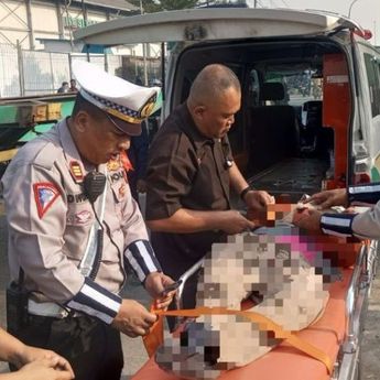 Pemotor Tewas Usai Tabrakan dengan Truk Kontainer di Cakung