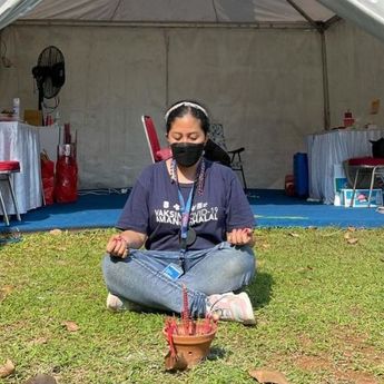 Rara Pawang Hujan Kembali Viral Setelah Ritual di Banda Aceh Gagal