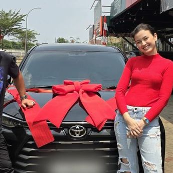 Kimberly Dapat Mobil Baru dari Jhon LBF, Netter: Alhamdulillah Anak Gak Naik Bajaj