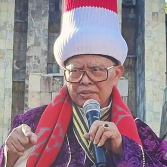 Viral Abah Aos Sebut Rocky Gerung Sebagai Rasulullah: Dia Utusan Allah