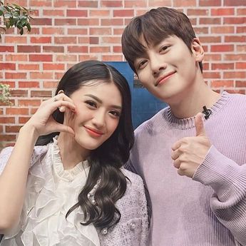 Mimpi Jadi Nyata, Anissa Aziza Pamer Foto Bareng Ji Chang Wook Sang Idola