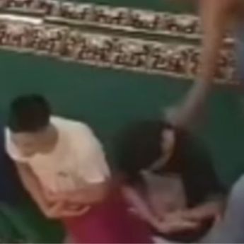 Viral Seorang Remaja jadi Korban Pemukulan saat Salat di Masjid