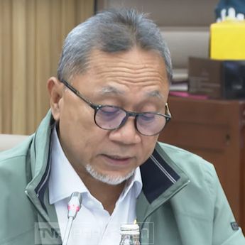 Kelakar Zulhas Soal Anggaran Kemendag Turun: Saya Sedih, Tapi Teten Lebih Gawat Lagi