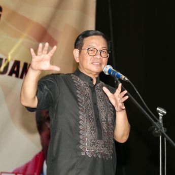 Dikritik Tak Tahu KRL di Bawah KAI, Pramono Anung: Terima Kasih Bro Gamal