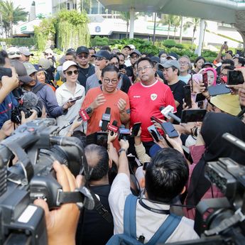 Datang ke CFD Naik MRT, Bang Doel: Gerbong Harus Ditambah