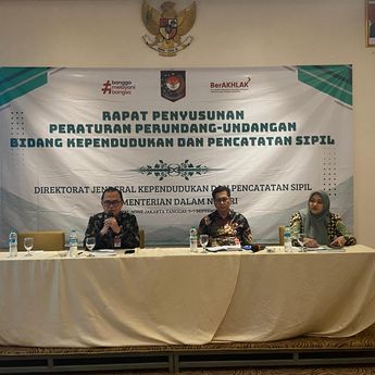 Sesditjen Dukcapil Tekankan Pentingnya Kebijakan Responsif dan Berkeadilan