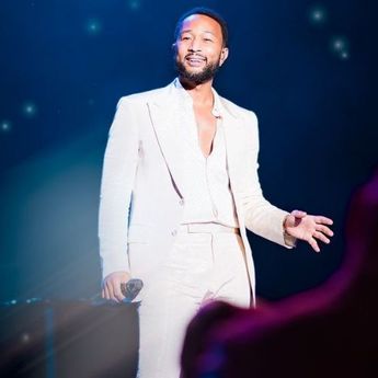 John Legend Siap Gelar Konser di Indonesia, Kolaborasi dengan Yura Yunita dan Siti Nurhaliza