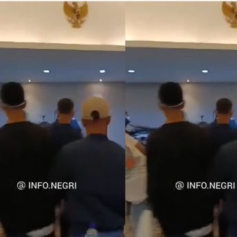 Video Detik-detik Penyerangan Acara Diskusi Refly Harun di Grand Kemang, Bikin Berantakan