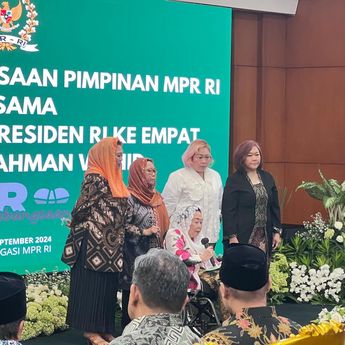 TAP MPR Nomor II/MPR/2001 Dicabut, Istri Gus Dur Minta Pelajaran Sekolah Juga Direvisi