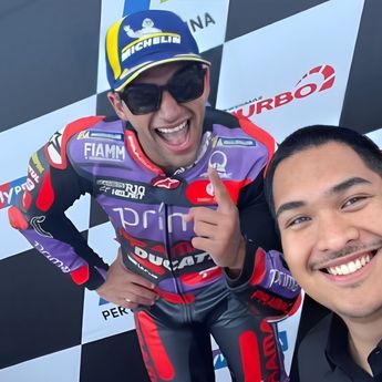 Foto Bareng Jorge Martin di MotoGP Mandalika, Dito Ariotedjo Tuai Kritik hingga Disebut Narsis