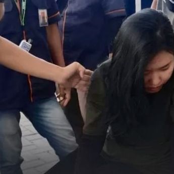 Wanita Sadis Begal Sopir Taksi Online di Surabaya, Korban Luka Parah di Leher