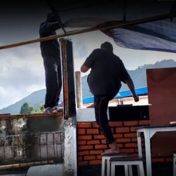 Beredar Foto Warung-warung Bermunculan Lagi di Jalur Puncak Bogor