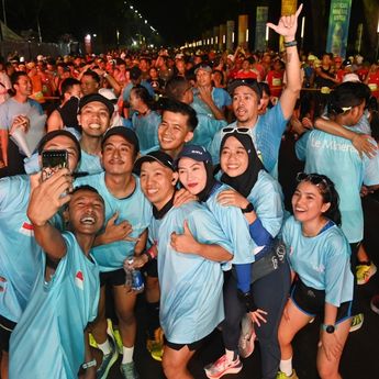 Pelari Indorunners Sukses Finis Jakarta Running Festival 42 Km