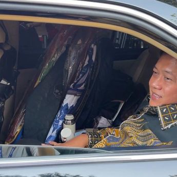 Pembekalan Hari Kedua, Calon Menteri-Wakil Menteri Prabowo Pakai Batik