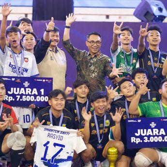 Indra Sjafri Hadiri Puncak Acara Turnamen Futsal Pospay Cup 2024  di ULBI