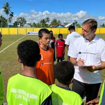 Papua Football Academy: Akademi yang Tak Sekadar Gembleng Anak-anak Papua jadi Pesepak Bola Profesional