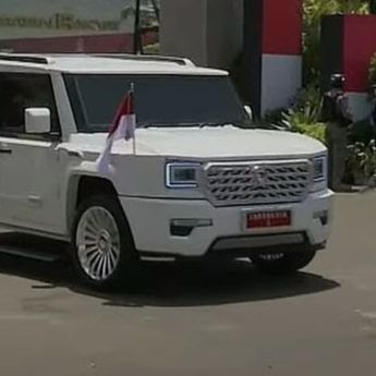 Usai Dilantik, Prabowo Naik Maung ke Istana Negara