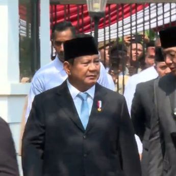 Prabowo Tiba di Acara Penerimaan dan Penyerahan Memorandum Menteri Pertahanan RI