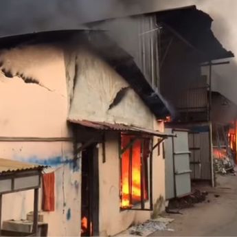 Kebakaran Mengerikan di Rawapasung Bekasi Barat, Api Lahap Sejumlah Bangunan