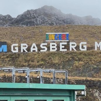 Melihat Grasberg: Salah Satu Tambang Emas Terbesar di Dunia pada Puncak Tertinggi RI