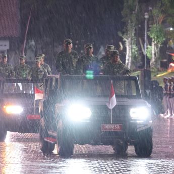 Prabowo Kasih Hadiah Libur Buat Taruna Akmil yang Ikut Upacara Parade Senja