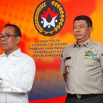 Usai dari Megelang, Menko PMK Pratikno Kunjungi BNPB