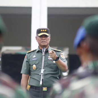 Wakasad Cek Kesiapan Pasukan Defile TNI AD untuk India Republic Day