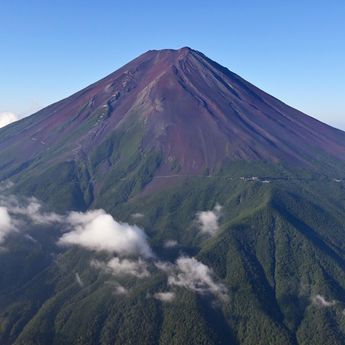 Pertama Kalinya Dalam 130 Tahun, Gunung Fuji Tak Bersalju