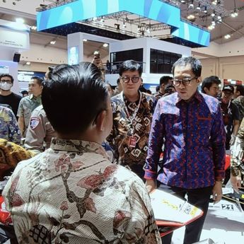 Wamenperin: Tren Industri Sepeda Motor Akan Bantu Target Pertumbuhan Ekonomi 8 Persen