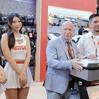 GIVI Rilis Top Boks Aluminium Matterhorn Monolock di IMOS 2024, Harga Rp2 Jutaan