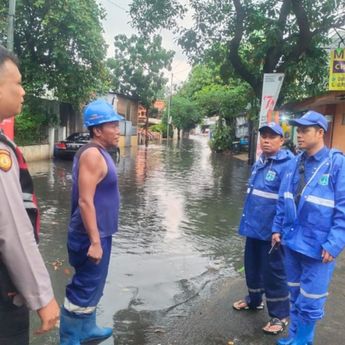 Kemang dan Darmawangsa Banjir Usai Diguyur Hujan Deras