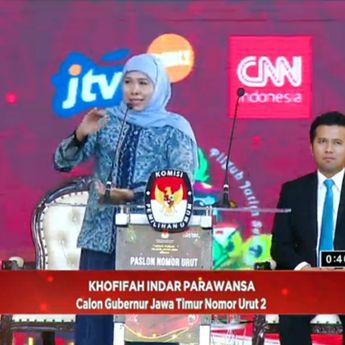 Khofifah Pamer Dapat Penghargaan Nyaris 2 Hari Sekali saat Pimpin Jatim