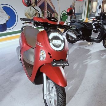 Hadirkan 4 Varian dan 8 Pilihan Warna, New Honda Scoopy Dibanderol Mulai Rp22,5 Juta