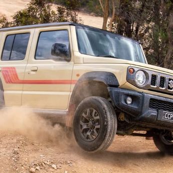 Bos Suzuki Kasih Kode Tak Bakal Garap Jimny Listrik