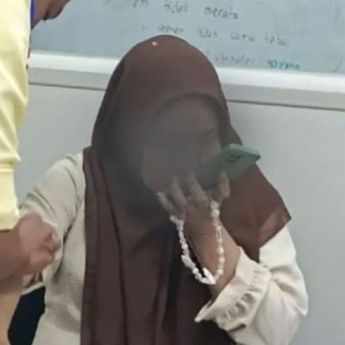 Detik-detik Wanita Berhijab Dilukai Begal di Cikarang Bekasi