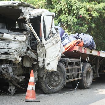 Kemenhub Bakal Inspeksi Truk Angkutan Barang Buntut Kecelakaan Tol Cipularang