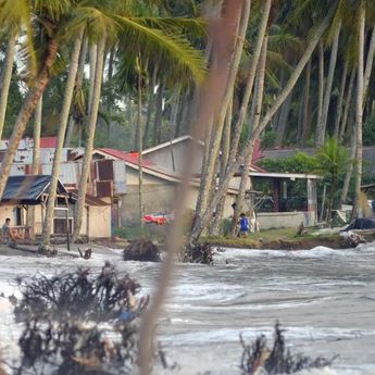 Waspada Banjir Rob Akibat Supermoon 16 November